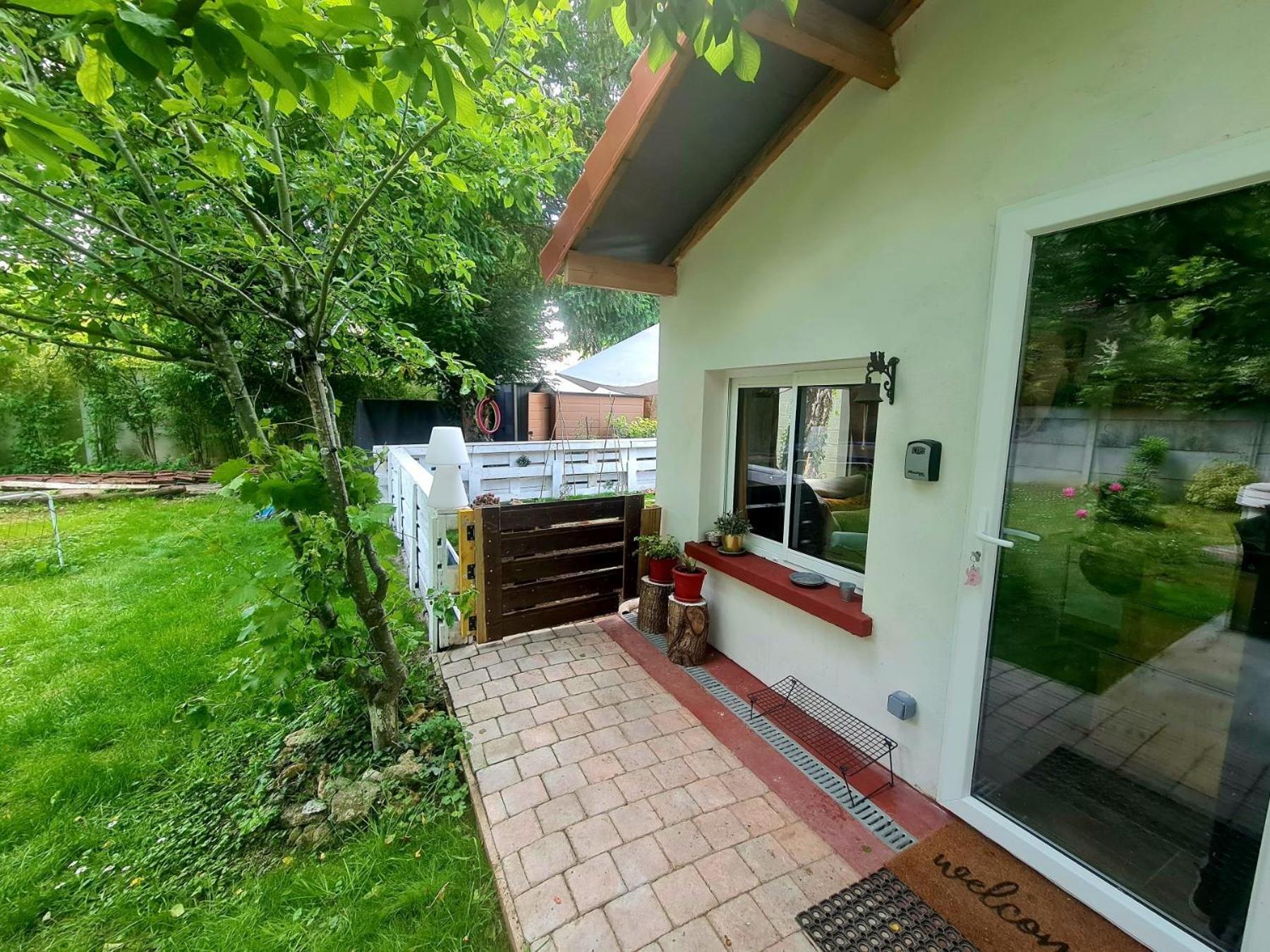 Appartement, Atelier D'Artiste Chelles  Exterior photo
